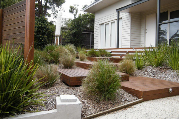 Bush Garden Style